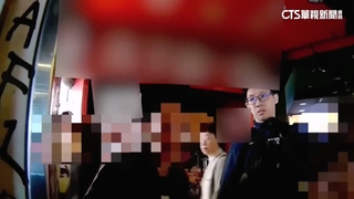 台大生坐代步車　2男欺弱勢稱「腳被壓」包圍勒索