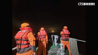 3艦6艇急尋飛官！　最先進「三型救護直升機」全出動