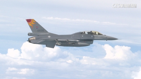 不能說F-16V戰機如新？　張延廷：8成舊零件須重新檢討