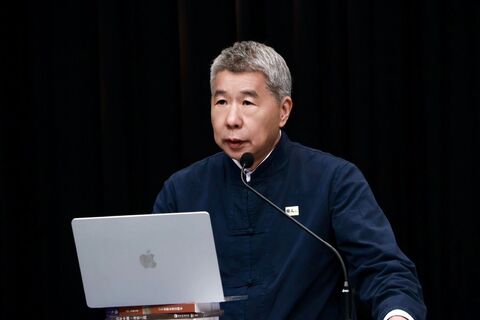 何啟聖爭取藍營花蓮縣長提名遭封殺 張亞中盼公平制度:不接受縣黨部的決策