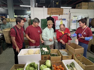 《週末最強大》外景備料「手爆抖」！ 黃西田尬回：「從沒切過菜」