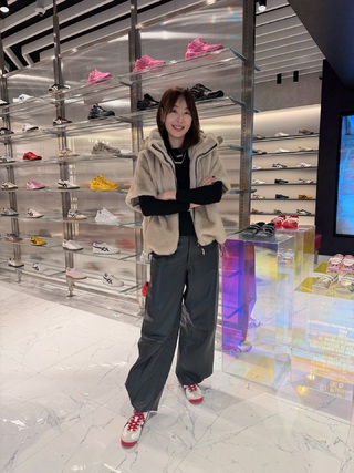 台北101「鬼塚虎」爆歧視！品牌道歉　賈永婕：會更嚴格要求服務品質