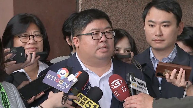 民進黨初選民調大勝！出戰2026嘉義縣長　蔡易餘：感謝鄉親支持與託付 | 華視新聞