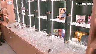 紐約寶可夢卡牌店遭持槍搶劫　3嫌搶價值逾316萬商品