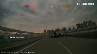 新北重新橋死亡車禍！　婦人騎車突遭追撞「送醫不治」