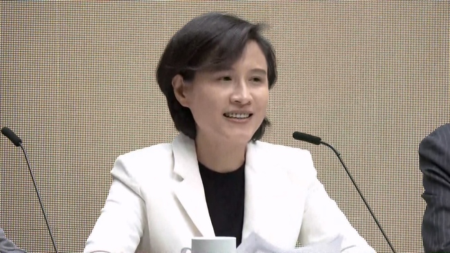 關稅談判獲肯定！被點名選台北市長　鄭麗君笑回：這是考古題了 | 華視新聞