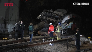 高鐵對撞後又出事！　西班牙通勤列車脫軌釀1死37傷