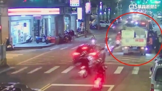 回收車駕駛疑突暈厥追撞垃圾車　1死6傷