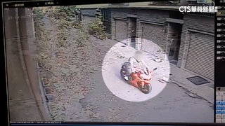 鄰控警兒騎無牌重機炸街.父「仗警職欺壓」　父：毀譽提告