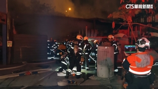 北市汽修廠凌晨竄火　囤大量易燃物一度延燒