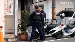騎士「違規拒檢」路邊爆衝突！　警拿走電鑽搜出毒品