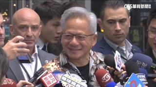 尾牙登場！　黃仁勳改穿花襯衫呼應主題「輝達尚蓋讚」