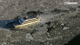 紐約變成「凍蘋果」　哈德遜河漂浮冰渡輪停擺