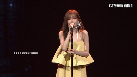 王心凌、吳克群深夜共處全拍到　雙方經紀公司低調回應