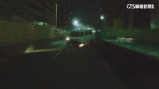毒駕撞廂型車　高架道路一度回堵2公里如停車場