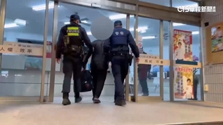 蒸餃店濺血！　「以為穿衣攻擊」　隔壁桌悚刺無辜男