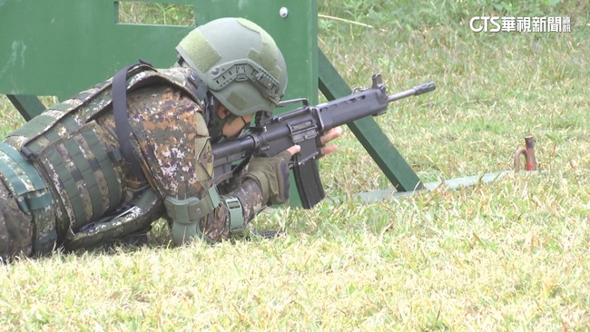 成功嶺18歲新兵打靶意外現況曝　網散布傷勢照遭檢方起訴 | 華視新聞