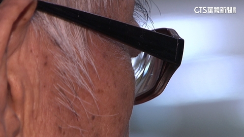 高齡換照新規5月上路 7旬長者提早開白內障掀議