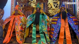 苗栗玉清宮「送神」　媽祖換新衣全程超保密