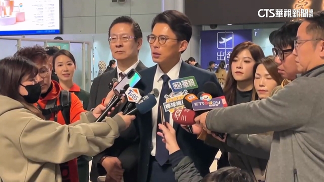 輝達簽約完李四川將投入選戰？　黃國昌喊話川伯：期待一場君子之爭 | 華視新聞