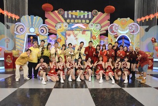 華視除夕《神馬攏賀添財衝衝衝》 籃籃、巫苡萱合體樂天女孩熱舞迎新春