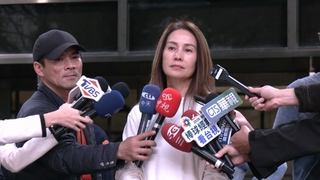 高金素梅100萬元交保　現身喊：不會屈服賴政府的政治目的