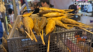 年貨街攤販控偷錢並動粗　鄰攤氣炸報警：好心幫收錢