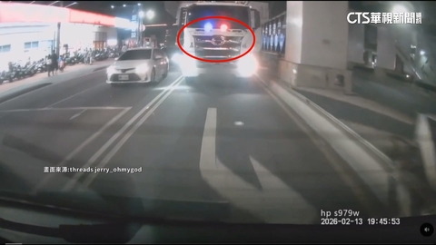 卡車疑私裝警燈笛還罔顧行人闖燈 警:最高罰7200元