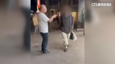 西門町驚傳隨機攻擊！　男控「擦肩」遭路人揮拳毆臉