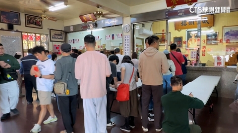 南投紫南宮求財夯！　「借4億還7億」　中部商人1次還300萬