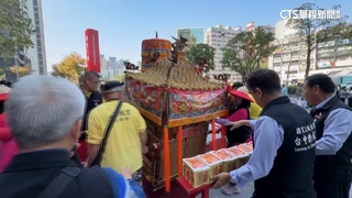 初五開工！　樂成宮媽祖遶境逛百貨.大庄媽登摩天輪賜福