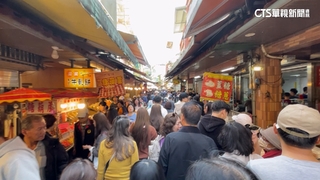 新春農曆初五天氣晴！　金山老街鴨肉名店湧人潮