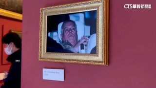 羅浮宮驚現「落馬王子」照片　社運團體快閃15分鐘遭撤