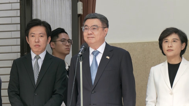 鄭麗文喊國民黨積極主導對美軍購　卓榮泰：不宜由在野黨主導 | 華視新聞