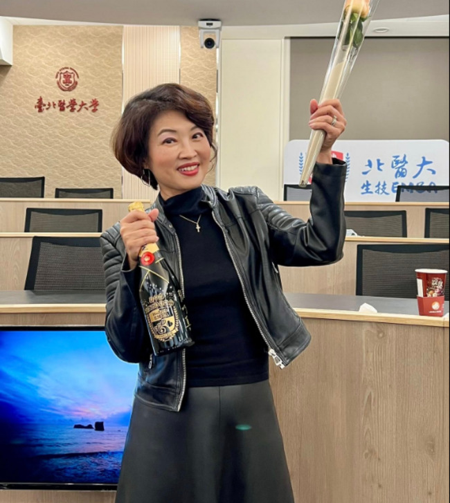 前主播吳中純病逝！女兒曝「今下午拔管」　IＧ狂發限動悲喊：無法形容的痛 | 華視新聞