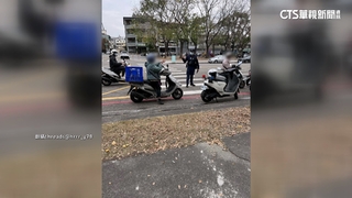 10騎士左轉燈亮起步被抓「闖紅燈」　警「開單開到沒紙」