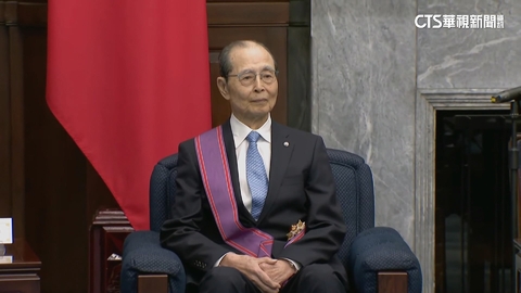 拿小學和王貞治合照索簽名 江坤宇變小粉絲