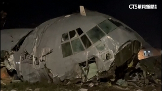 玻利維亞運鈔軍機墜毀　至少15死20傷