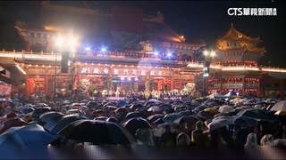 鹿耳門聖母廟「迎春」活動　煙火、搶春牛、蜂炮超熱鬧