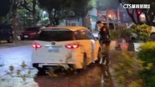 喝到茫「誤認好友」一路狂追　駕駛嚇壞直奔派出所