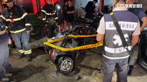 機車凌晨突起火　警調監視畫面追是否人為