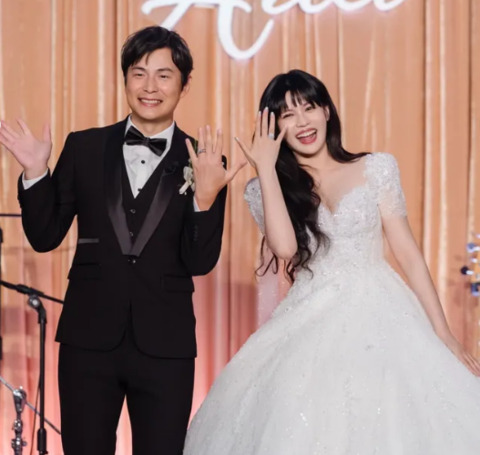 傳孫協志媽媽未出席婚宴「母子關係疏離」？　夏宇童回應了