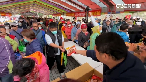 【台語新聞】紫南宮吃丁酒！廟方備10萬份　上萬人搶排呷平安