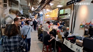 美食「蛋幾咧」！　基隆仁愛市場2樓汰換空調暫休2個月