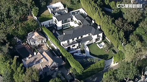 蕾哈娜豪宅遭槍擊！　女嫌連開10槍逃　30分鐘後落網