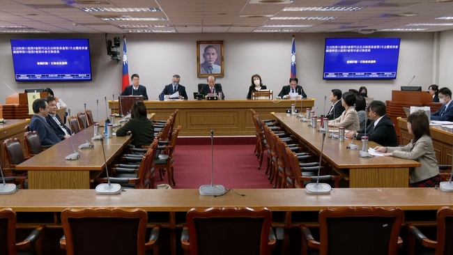 立法院新會期召委名單出爐　民進黨8席、國民黨7席、民眾黨1席 | 華視新聞