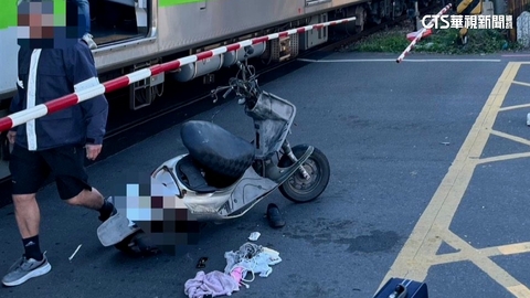鳳鳴平交道死傷事故！　8旬翁疑闖軌道遭撞亡