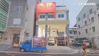 消防猛男照超吸睛！　廣告車沿路招募救災義消