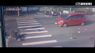 闖紅燈肇禍？休旅車「擊落」騎士　人噴飛手部骨折