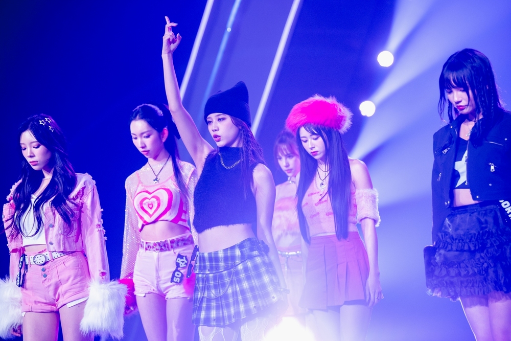 緯來原創《宇宙啦啦隊》女孩們挑戰SUPER JUNIOR的經典歌曲〈Sorry, Sorry〉